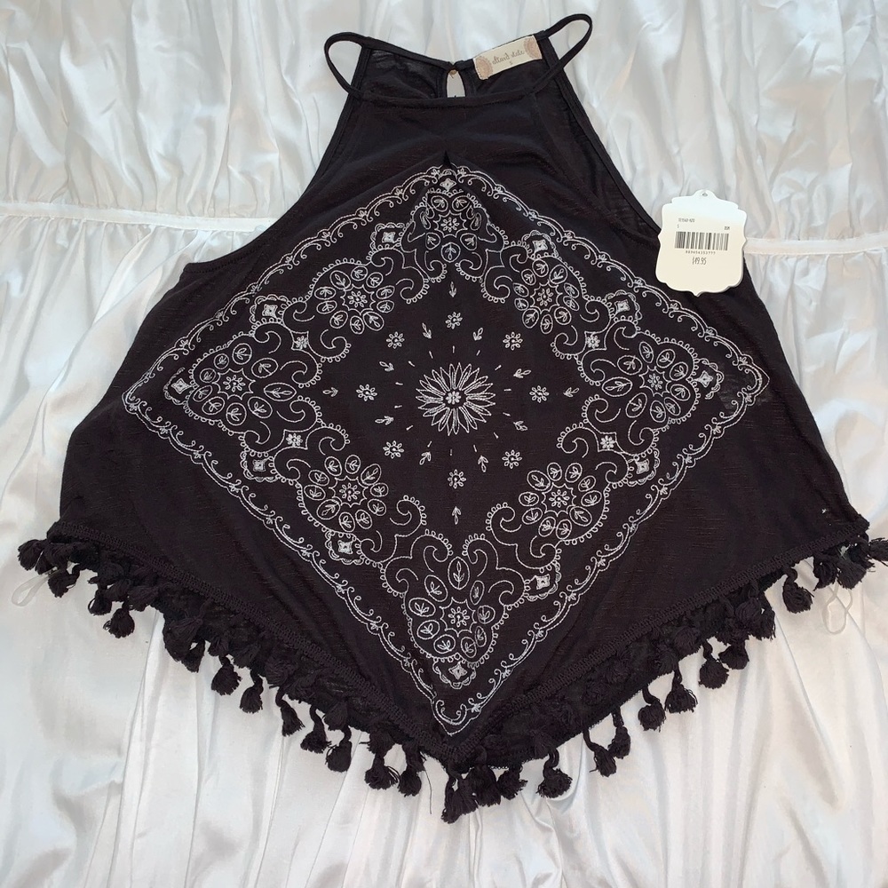 patterned tank top